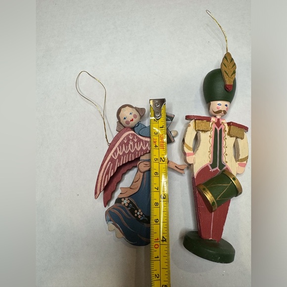 Banner Vintage Set of 2 Wood Christmas Ornaments - Picture 6 of 7